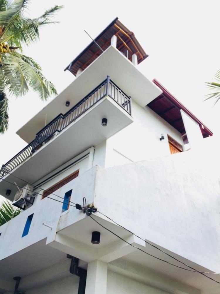 Sanjula Apartments Hikkaduwa Exterior foto